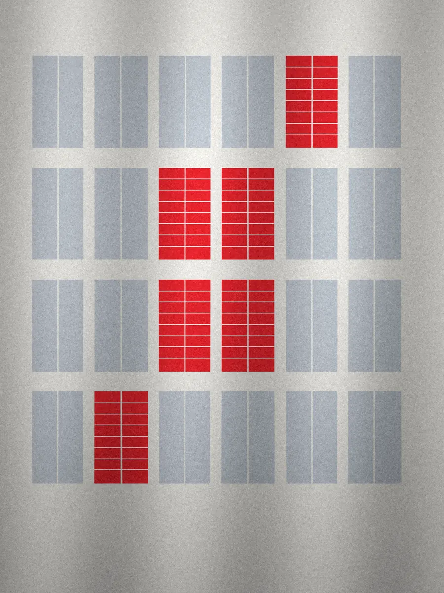 Gevel met rood bedrukte raamvlakken
